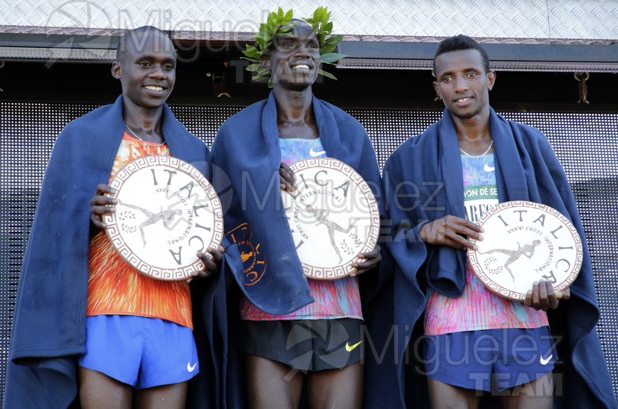 ATLETISMO: Cross Internacional de Italica (Santiponce) 2018.