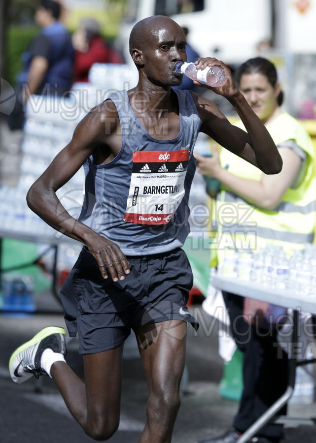 ATLETISMO: Maratón Popular, Medio Maraton y 10 km de MADRID, 2018.