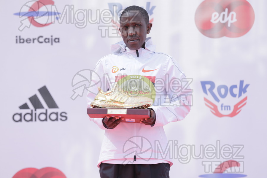ATLETISMO: Maratón Popular, Medio Maraton y 10 km de MADRID, 2018.