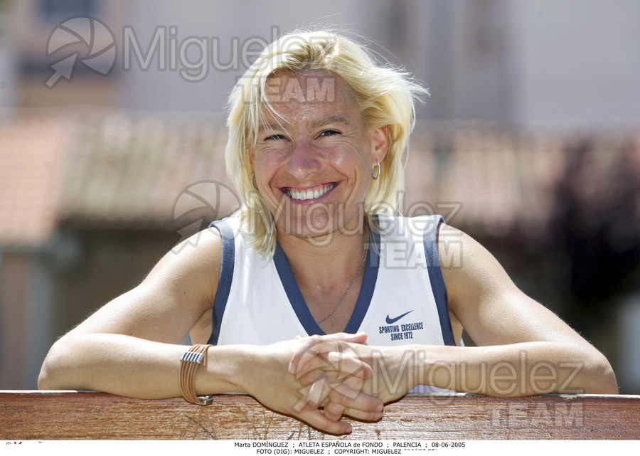 ATLETISMO: Sesión de fotos a la atleta Marta Dominguez (Palencia) 2005.