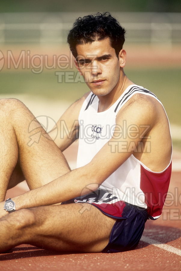 Aprobación Anuncio en caso Fotos con varios atletas del club Adidas (Madrid) 1997. | Miguelez TEAM