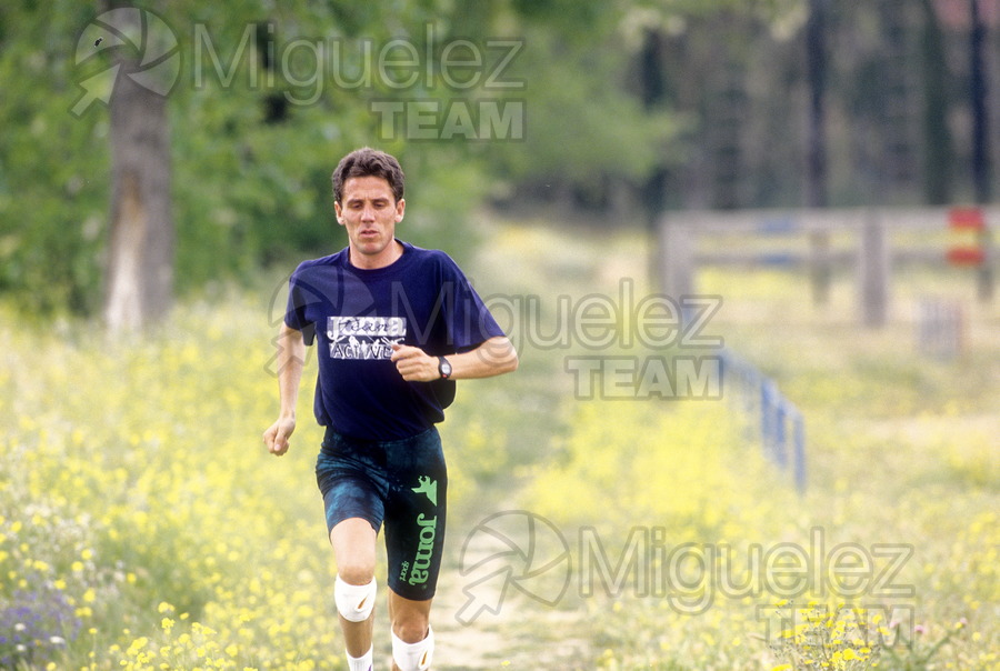 Reportaje grafico al atleta Jose Luis Gonzalez (Toledo) 1990.