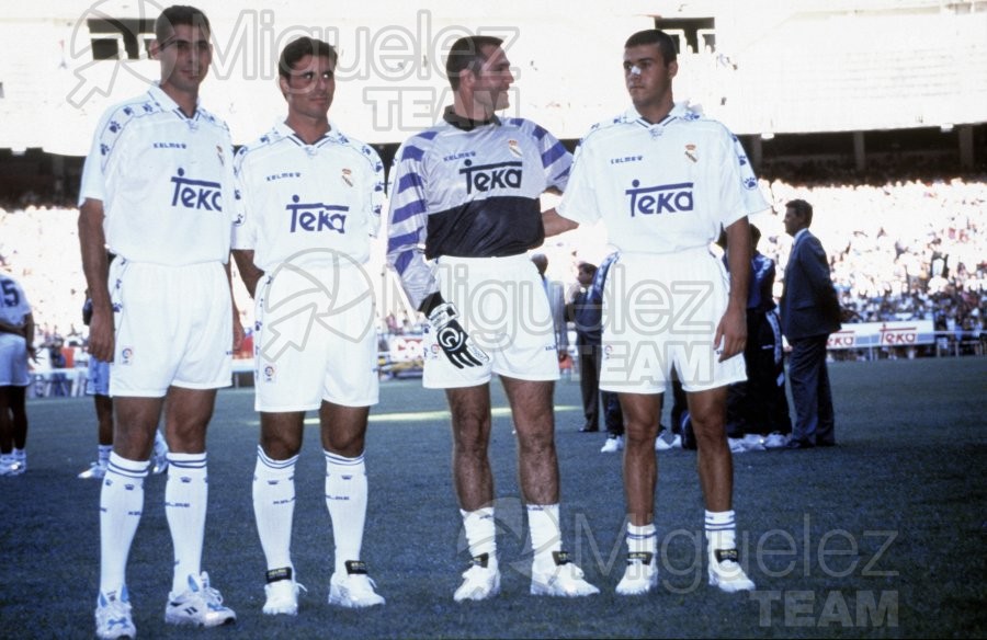 Presentación del Real Madrid en el estadio Santiago Bernabéu. Temporada 1994-1995