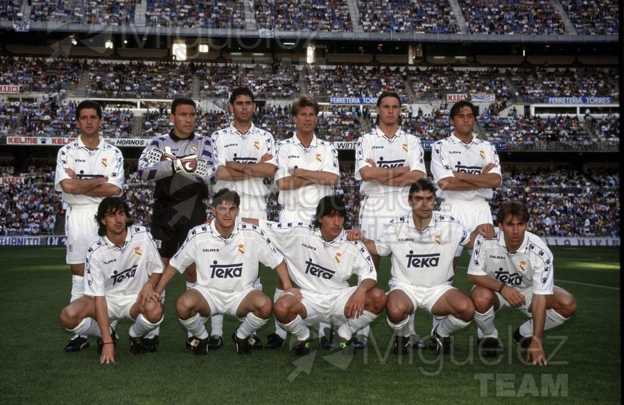Encuentro de Liga 1ª División entre REAL MADRID-VALLADOLID  en el estadio Santiago Bernabéu de Madrid. 1995