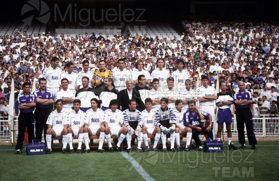 Presentación del REAL MADRID en el estadio Santiago Bernabéu de la temporada 95-96.