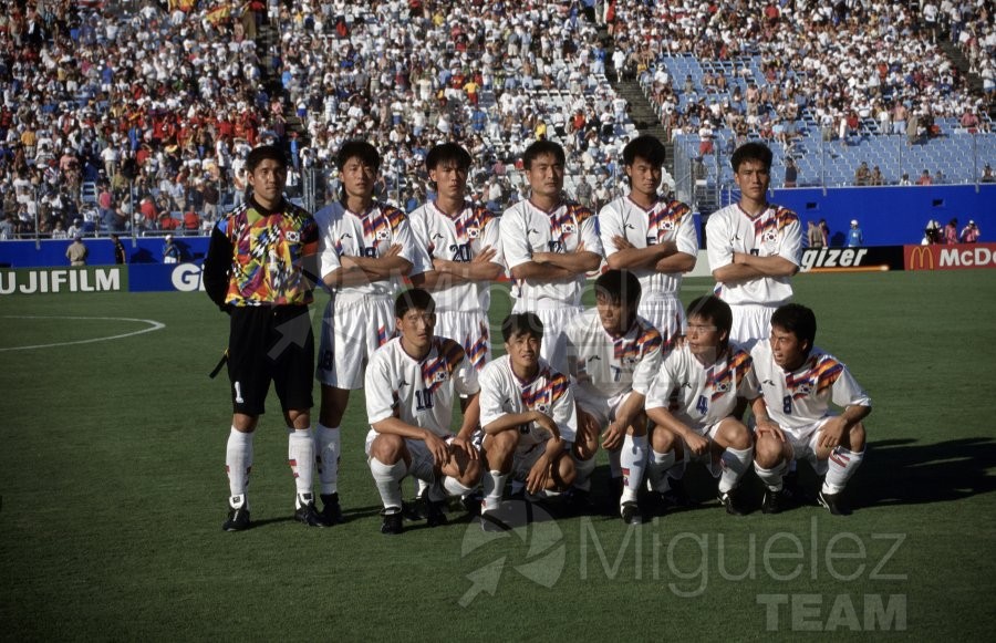 MUNDIAL COPA DEL MUNDO USA 1994; Partido 1ª Fase entre ESPAÑA-COREA DEL SUR en el estadio COTTON BOWL de DALLAS. Fotos de la ciudad. 1994