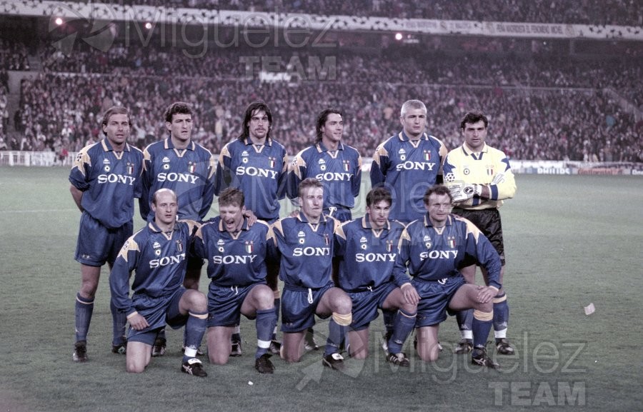 Encuentro LIGA CAMPEONES UEFA entre REAL MADRID-JUVENTUS (ITA) en el estadio Santiago Bernabéu (Madrid). 1996