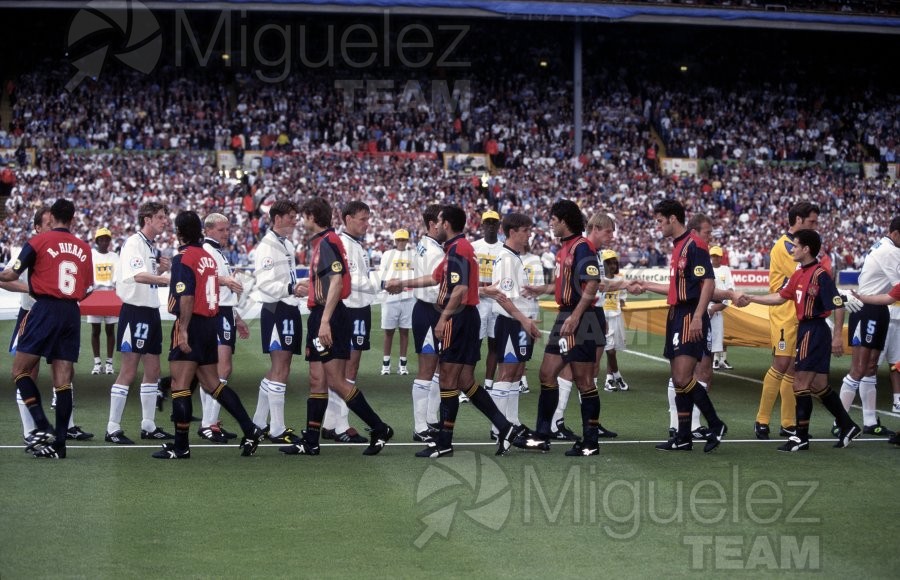 Encuentro de Cuartos de final de la EUROCOPA-1996 entre ESPAÑA-INGLATERRA en Londres (Inglaterra). 1996