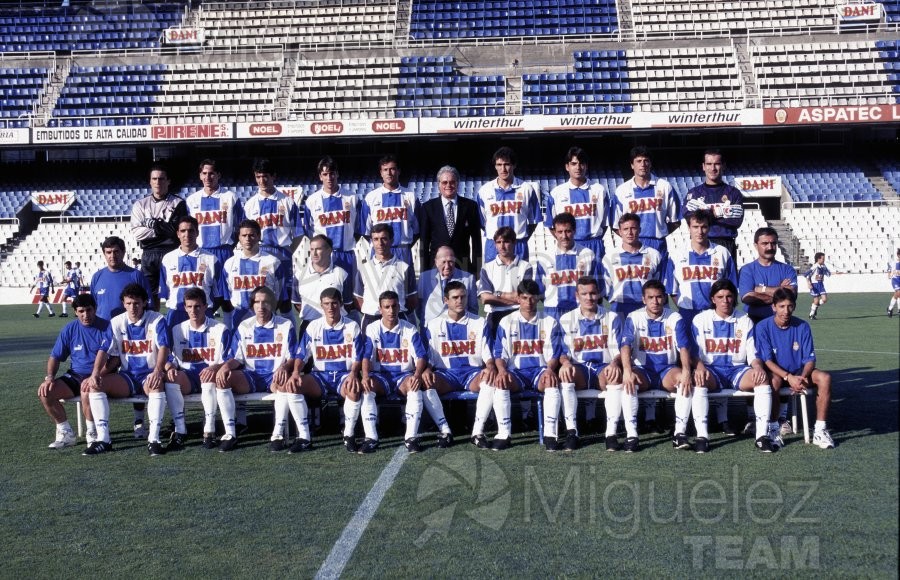 Presentación del equipo de fútbol ESPANYOL en el campo de Sarria (Barcelona). 1996
