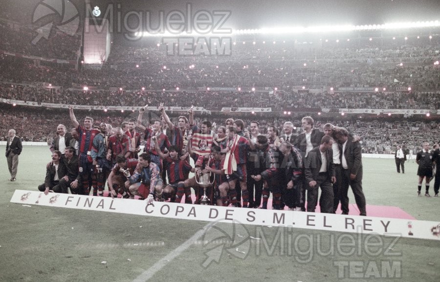 Final de la Copa del Rey entre BARCELONA-BETIS en el estadio Santiago Bernabéu de Madrid. 1997