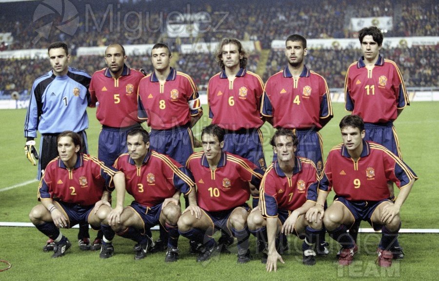 Encuentro amistoso entre las Selecciones de ESPAÑA-BRASIL en el estadio Balaidos de Vigo (Pontevedra). 1999