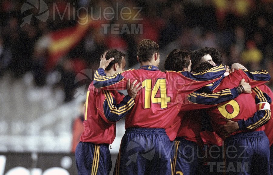 Partido Amistoso entre las Selecciones de ESPAÑA-ITALIA en el estadio Olímpico de Monjuit (Barcelona). 2000