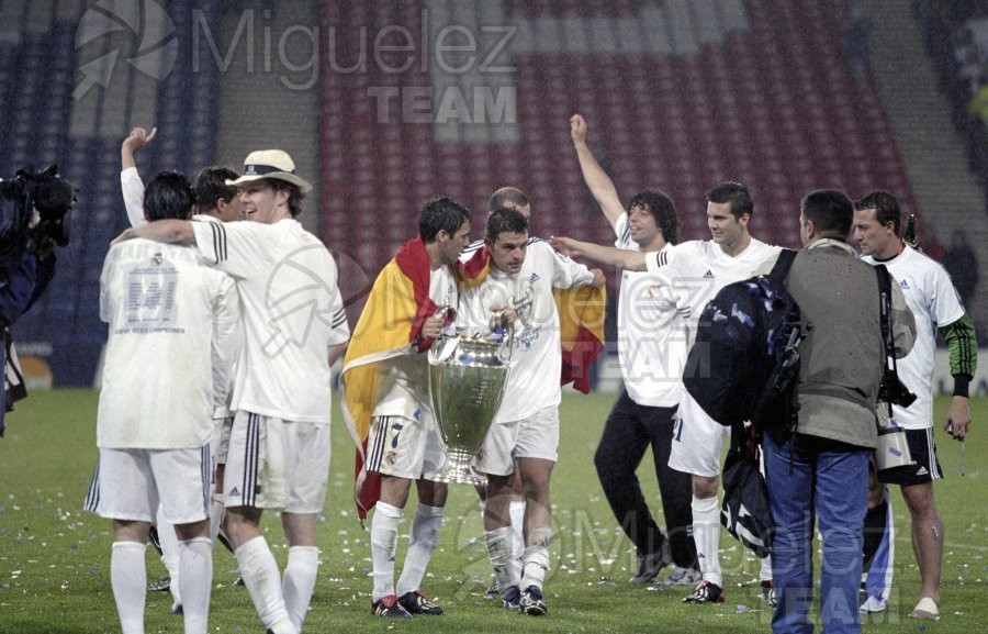 FINAL LIGA DE CAMPEONES (CHAMPIONS LEAGUE) entre REAL MADRID-BAYER LEVERKUSEN, Glasgow (Escocia) 2002.