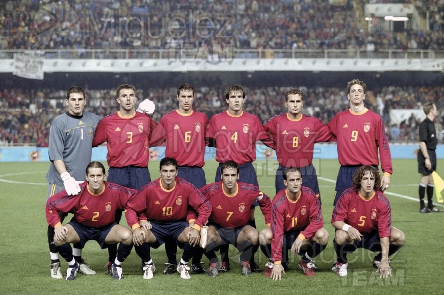 Partido Internacional de Clasificación para la Eurocopa de Portugal 2004 entre ESPAÑA-NORUEGA, Valencia 2003.