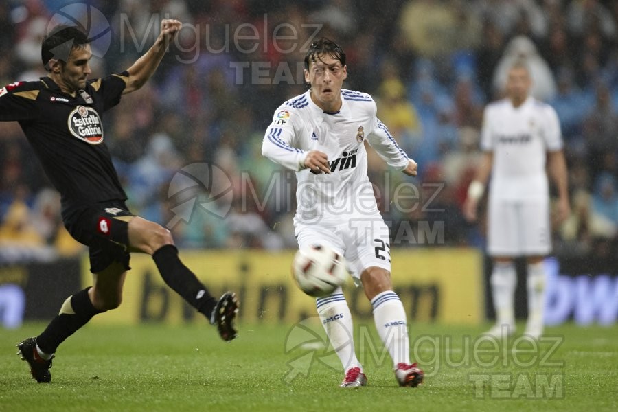Partido de La Liga Primera División, temporada 2010-2011, entre Real Madrid - Deportivo la Coruña (Madrid) 2010.