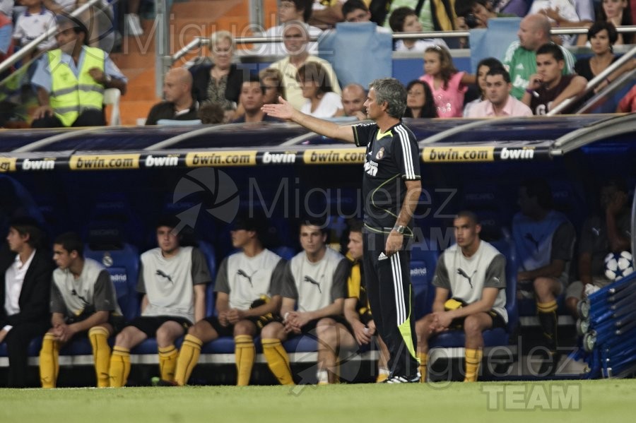 XXXII edición del Trofeo Santiago Bernabéu entre Real Madrid-Peñarol (URU) (Madrid) 2010. 