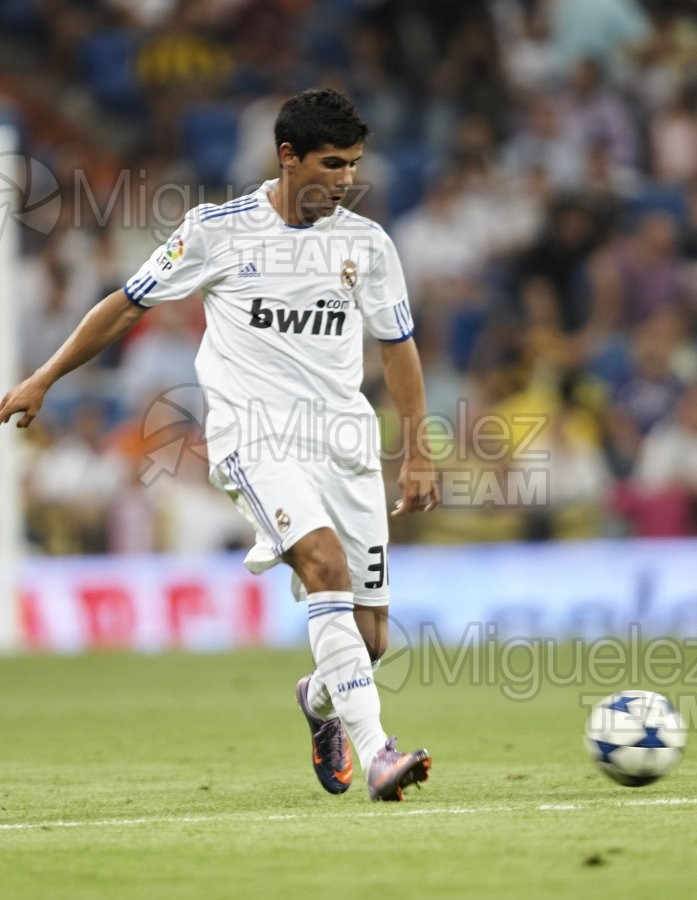 XXXII edición del Trofeo Santiago Bernabéu entre Real Madrid-Peñarol (URU) (Madrid) 2010. 
