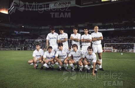 Partido de Copa de Europa del REAL MADRID-ODENSE B.K. en el Santiago Bernabéu (Madrid) 1990