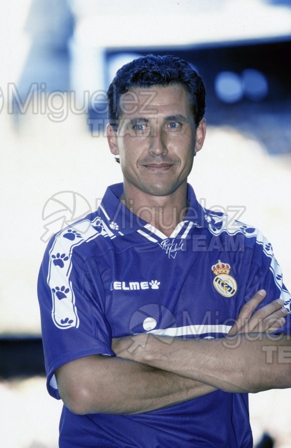 Presentación del Real Madrid en el estadio Santiago Bernabéu. Temporada 1994-1995