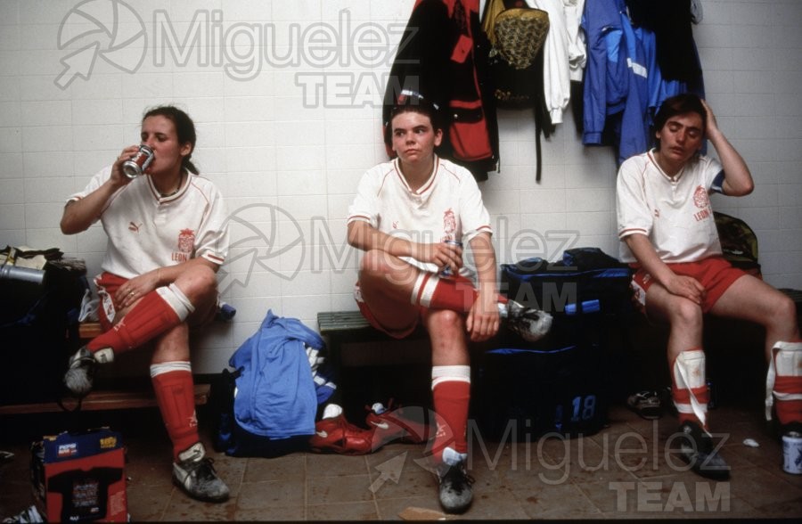 Encuentro de COPA DE LA REINA entre los equipos de mujeres OROQUIETA VILLAVERDE-LEON F.F. (Madrid) 1995.
