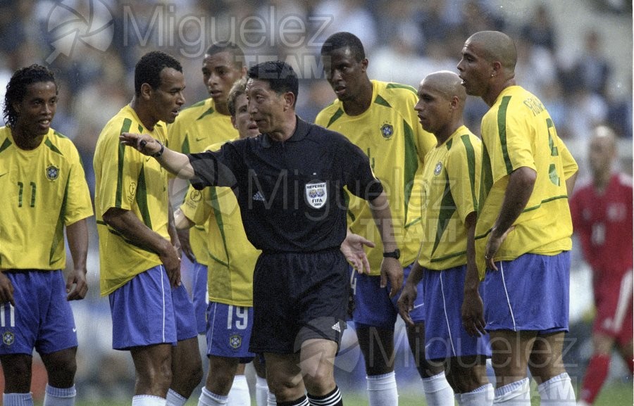 COPA DEL MUNDO JAPON/COREA DEL SUR-2002 entre BRASIL-TURQUIA, Ulsan (Corea del Sur) 2002.