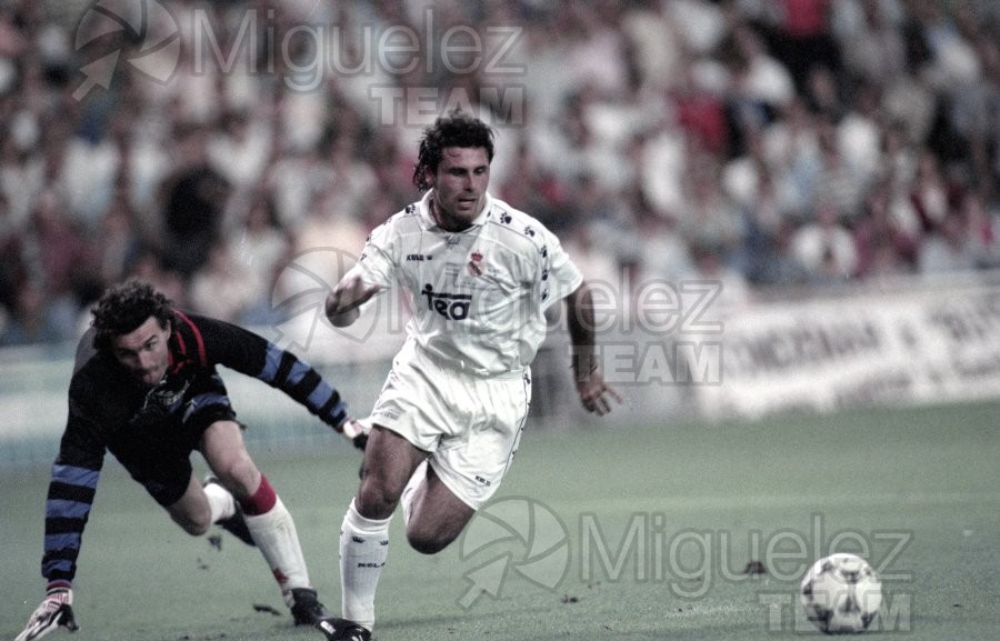 Partido de despedida del jugador del REAL MADRID, EMILIO BUTRAGUEÑO, REAL MADRID-ROMA (Madrid) 1995.