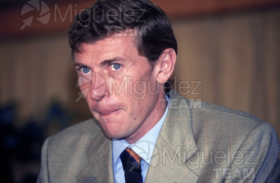 Comida de despedida a EMILIO BUTRAGUEÑO jugador del REAL MADRID organizada por JOMA. 1995