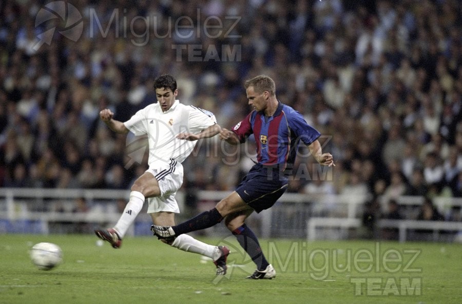 SEMIFINALES DE COPA DE CAMPEONES (CHAMPIONS LEAGUE) entre REAL MADRID-BARCELONA, Madrid 2002.