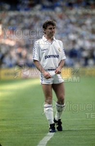Partido de Liga Primera División Real Madrid-Sevilla Temporada 1988-1989.