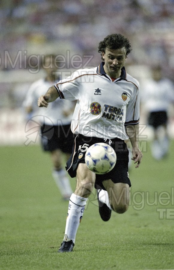 Final de la Copa del Rey entre ATLÉTICO DE MADRID-VALENCIA celebrada en el Estadio Olímpico de Sevilla. 1999