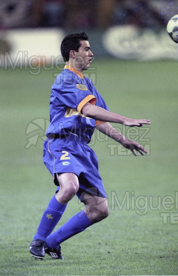 Final de la COPA DE EUROPA entre LIVERPOOL-DEPORTIVO ALAVÉS (ING) (ALEMANIA) 2001.