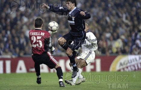 Partido Internacional de Champions League entre REAL MADRID-LAZIO en el Campo Santiago Bernabéu (Madrid). 2001