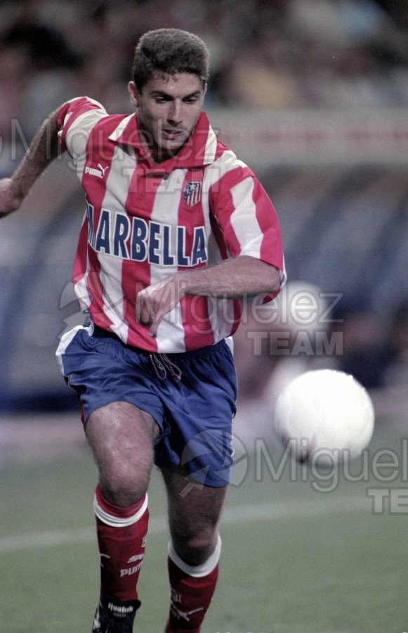 Partido COPA DE LA UEFA entre ATLÉTICO DE MADRID-LEICESTER CITY F.C. en el estadio Vicente Calderón de Madrid. 1997