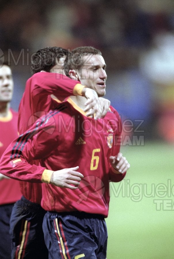 Partido Internacional de Clasificación Eurocopa 2004 entre ESPAÑA-ARMENIA, León 2003.