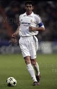 Partido de Liga de Campeones entre REAL MADRID-AEK DE ATENAS, Madrid 2002.