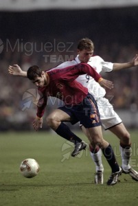 Partido Internacional de Clasificación para la Eurocopa de Portugal 2004 entre ESPAÑA-NORUEGA, Valencia 2003.