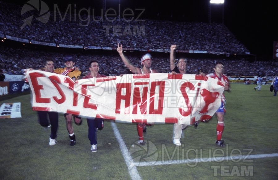 Último partido de Liga 1ª División entre ATLÉTICO DE MADRID-ALBACETE y celebración de la victoria (Madrid) 1996