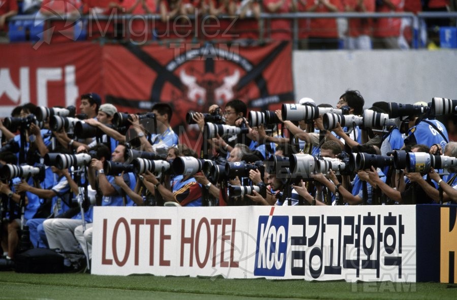COPA DEL MUNDO JAPON/COREA DEL SUR-2002 entre ESPAÑA-COREA DEL SUR,  Gwangju (Corea del Sur) 2002.