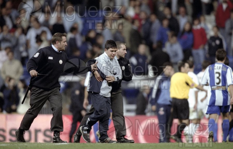 Partido de Liga 1ª División entre REAL MADRID-ESPANYOL, Madrid 2003.