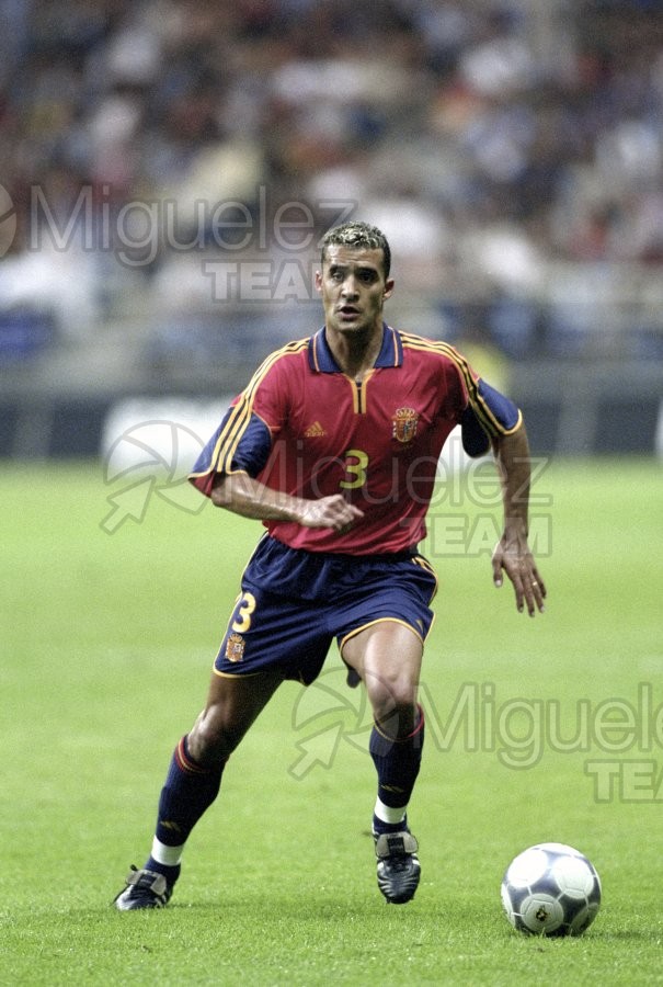 Partido Internacional de Clasificación para el Mundíal 2002 entre ESPAÑA-BOSNIA, Oviedo 2001.