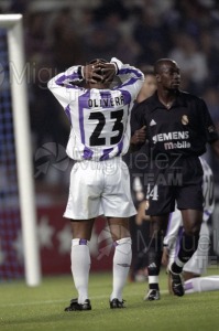 Partido de Liga 1ª División entre VALLADOLID-REAL MADRID, Valladolid 2002.