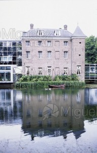 UEFA Eurocopa de fútbol 2000, celebrada en Bélgica y Paises Bajos.