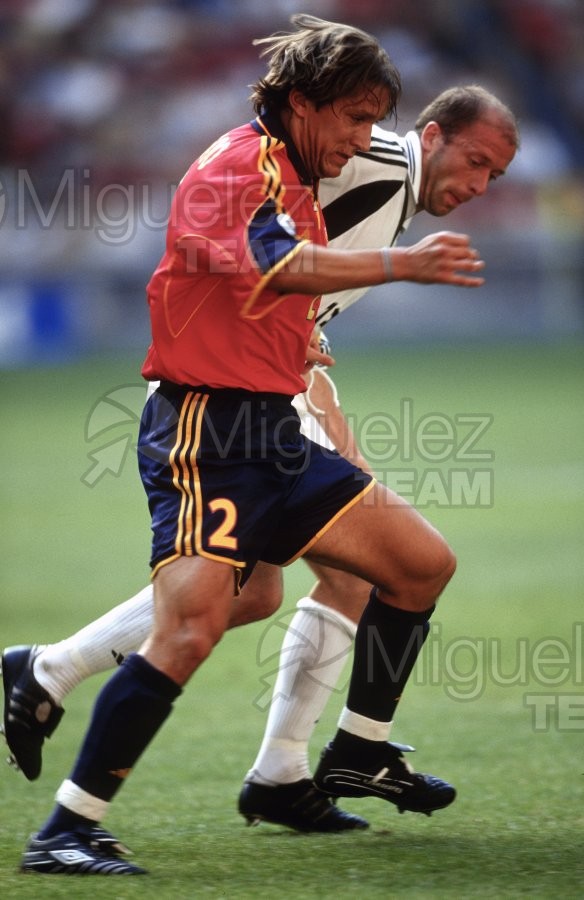 EUROCOPA-2000, celebrada en Bélgica-Paises Bajos. Partido entre ESLOVENIA-ESPAÑA, celebrado en el estadio AMSTERDAM ARENA de Amsterdam (Holanda). 2000