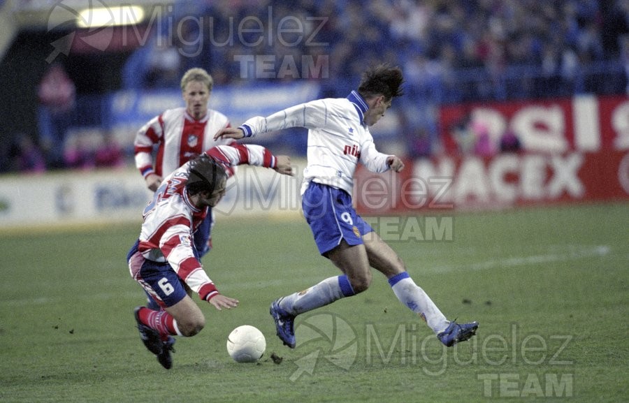Partido de Liga 1ª División entre ATLÉTICO DE MADRID-REAL ZARAGOZA en el Vicente Calderón de Madrid. 2000