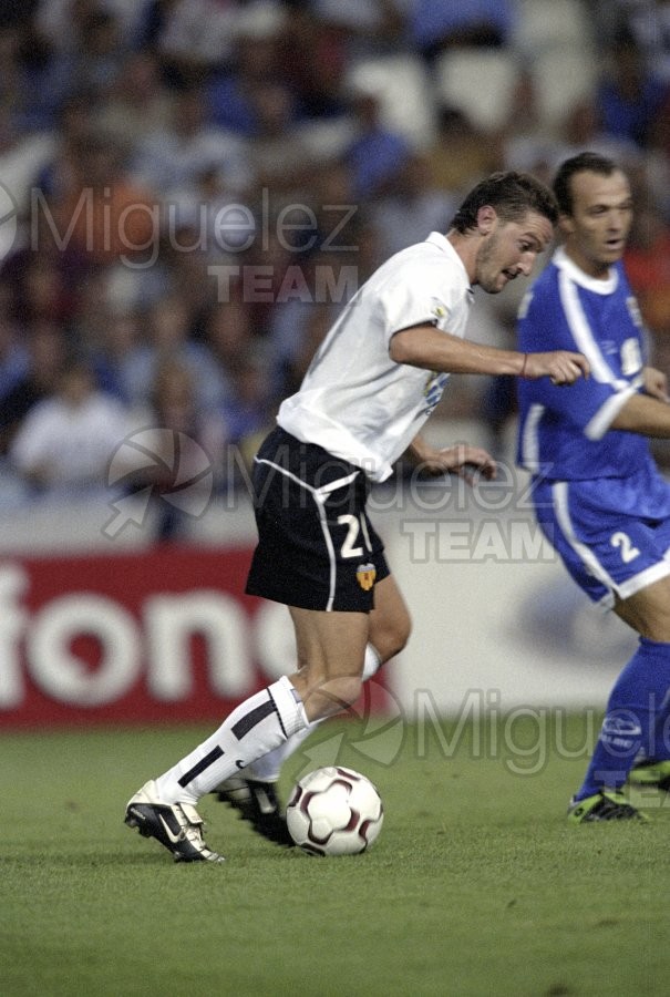 Partido de Liga 1ª División entre VALENCIA-RECREATIVO DE HUELVA, Valencia 2002.