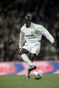 Partido de Liga 1ª División entre REAL MADRID-DEPORTIVO DE LA CORUÑA, Madrid 2003.