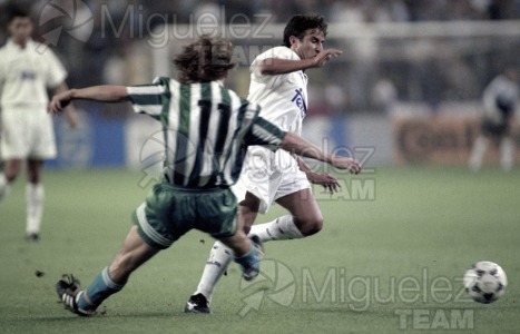 Partido UEFA: LIGA DE CAMPEONES entre el REAL MADRID-FERENCVAROS (HUNGRIA) (Madrid) 1995.