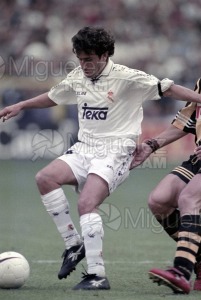 Partido de Liga 1ª División entre REAL MADRID-REAL ZARAGOZA en el estadio Santiago Bernabéu de Madrid. 1997