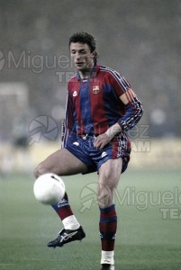 Partido de Liga 1ª División entre REAL MADRID-BARCELONA en el estadio Santiago Bernabéu (Madrid). 1996