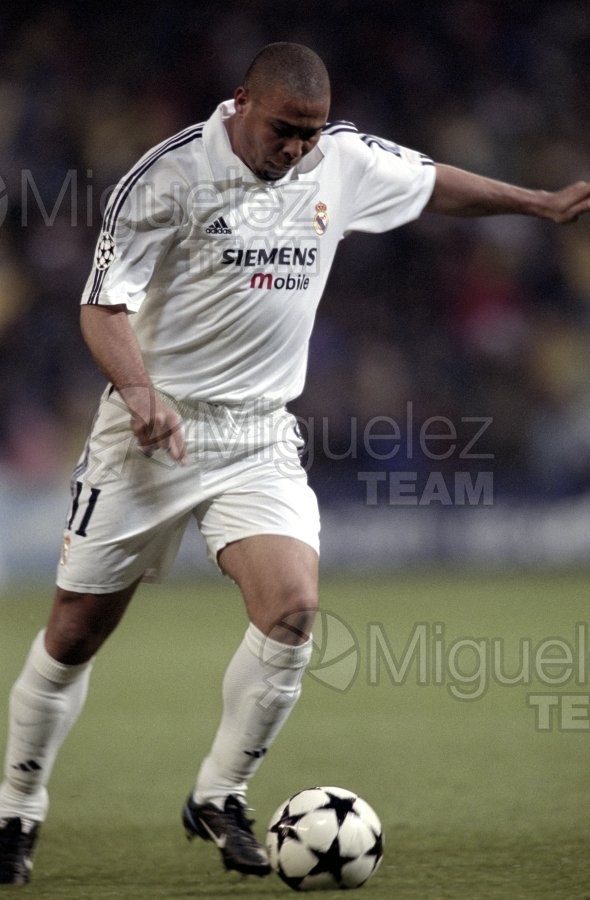 Partido Internacional de Liga de Campeones entre REAL MADRID-JUVENTUS, Madrid 2003.